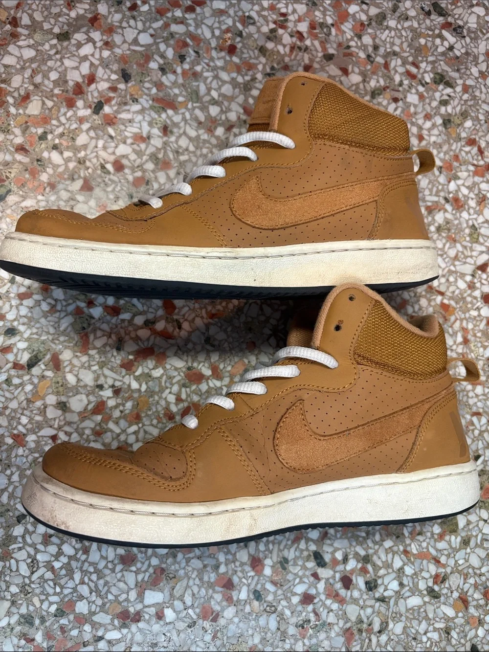 Nike 6 Youth High-Top Sneakers in Tan Mustard